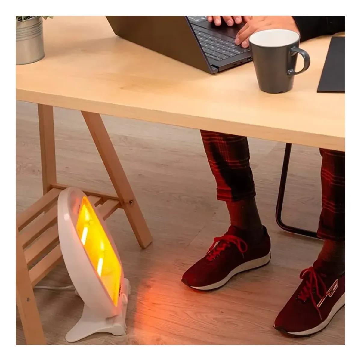 Foldable electric room heater with safety switch – photo 2